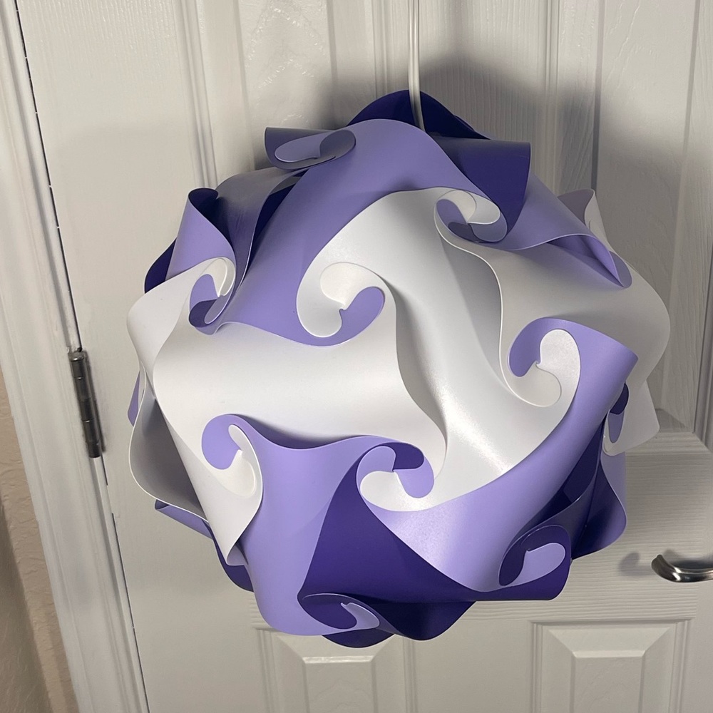 EUC Jigsaw Purple Lamp - Picture 2 of 3